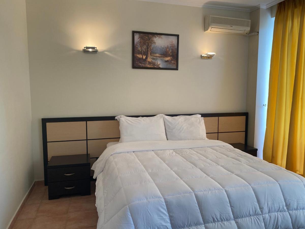 Hotel Dodona Саранда Экстерьер фото