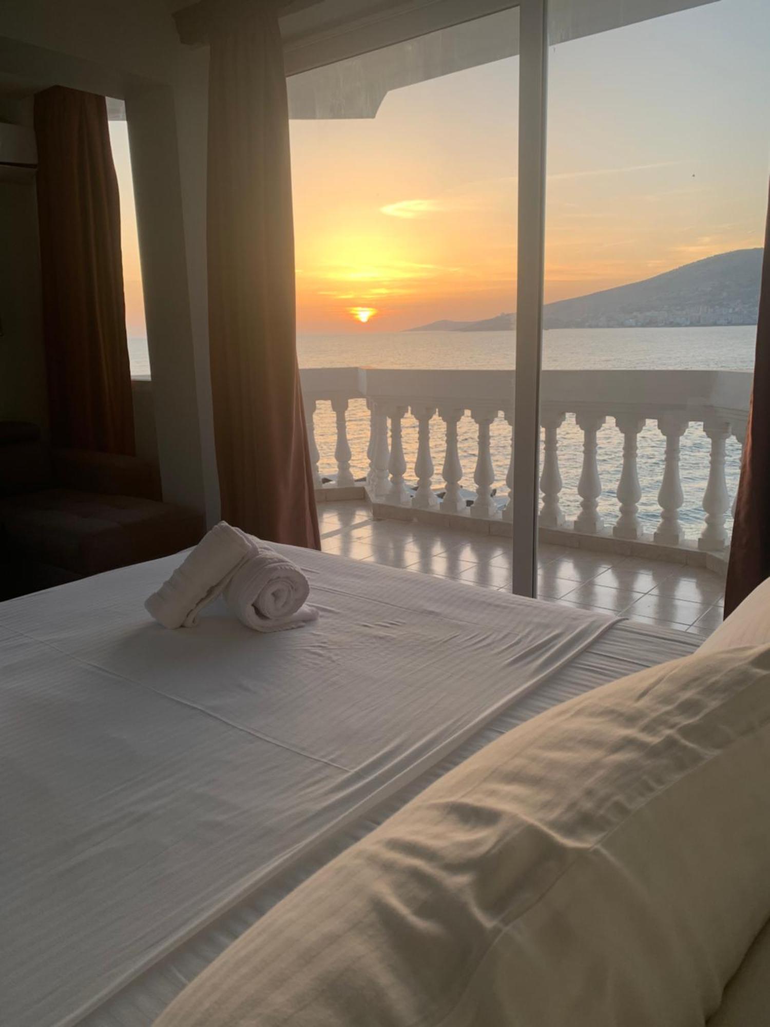 Hotel Dodona Саранда Экстерьер фото
